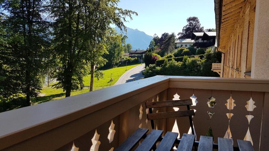 Koenigliche Villa Appartement Mit Balkon ベルヒテスガーデン エクステリア 写真